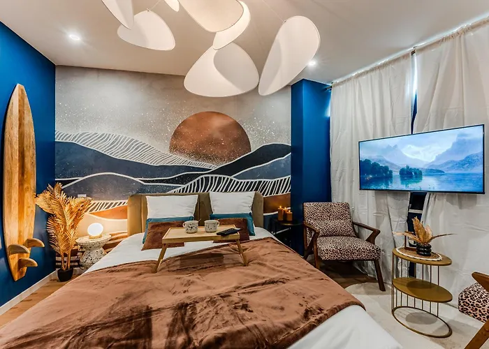 Hyper-centre, Entre Ciel Et Mer, Et Sauna 보르도